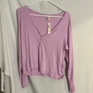 Victoria’s Secret sleep top